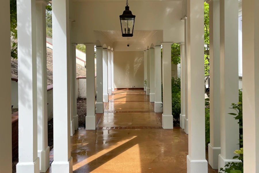 Reliable Pressure Washing and Painting
